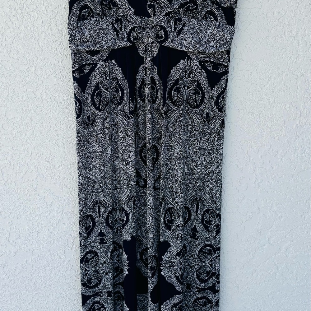 Slinky v--neck polyester maxi—xl, (fits more like large) - Picture 5 of 7